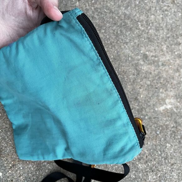 LL Bean Mountain Classic Crossbody Bag Water Resistant 2 Pocket Pouch Multicolor - Picture 8 of 13